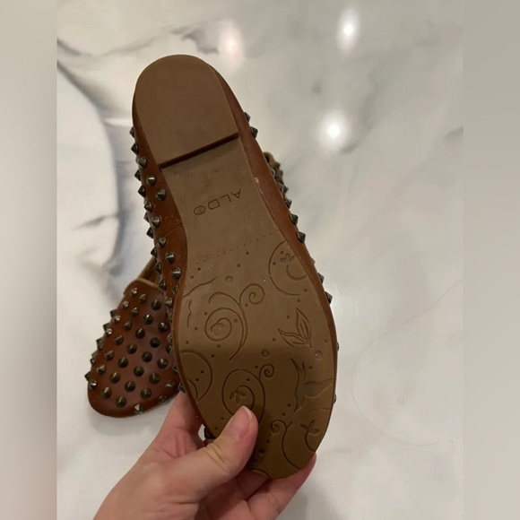 Shoes - Picture 2 of 2